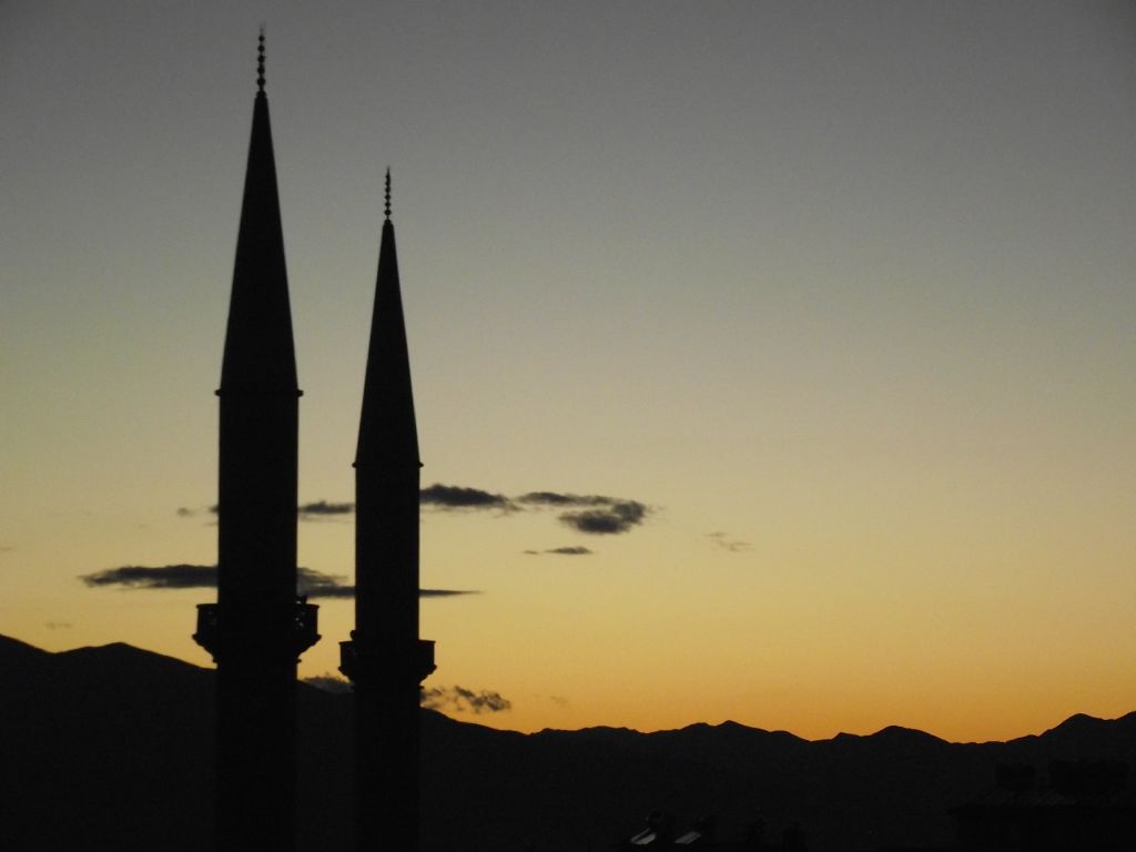 G�n bat�m�nda minareler