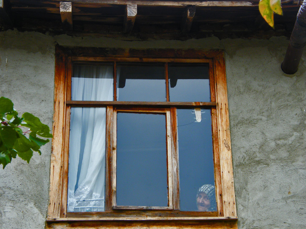 pencere arkas�ndan