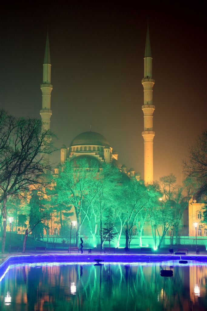 Hac�veyiszade Cami