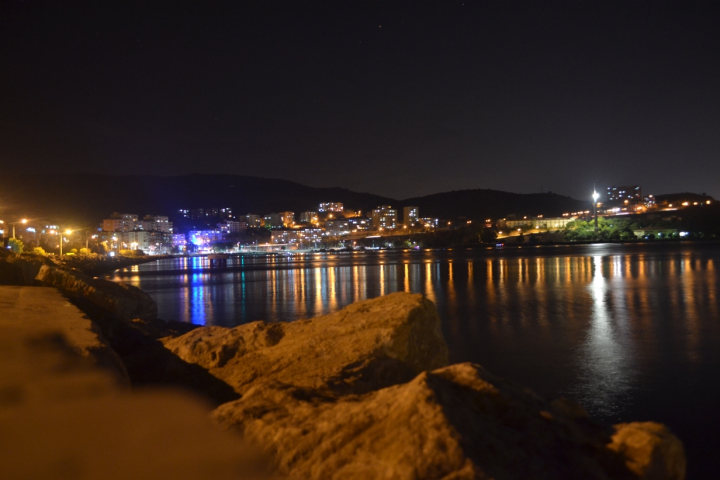 Gemlik sahilden gece manzaras� :)