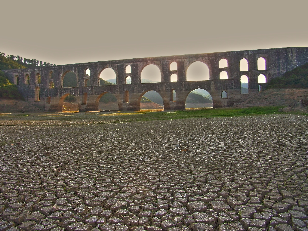 MALOVA- USTAYA SAYGI (HDR)