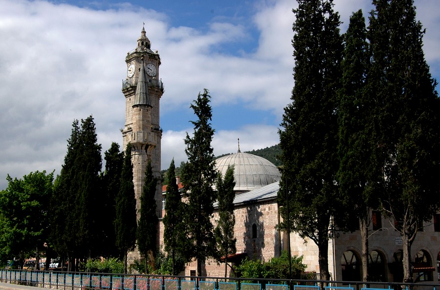 Behzad camii ve saat kulesi