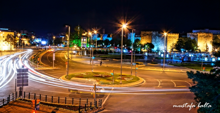 Hay�rl� Kandiller 