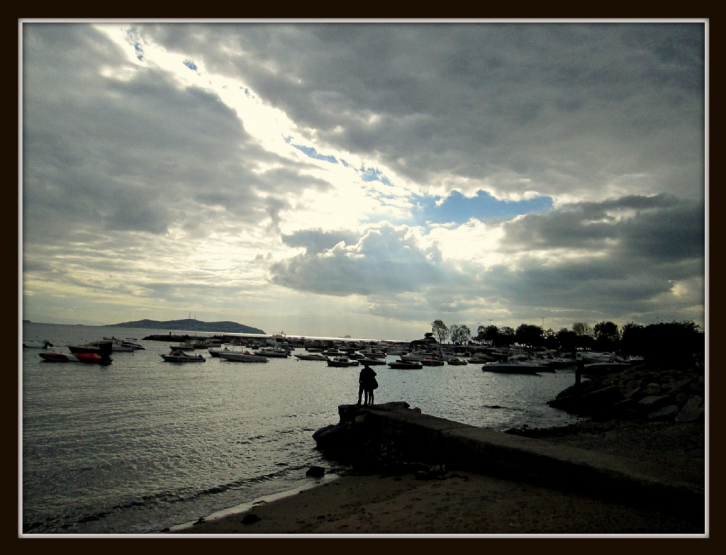 H�z�nl� BULUTLAR...