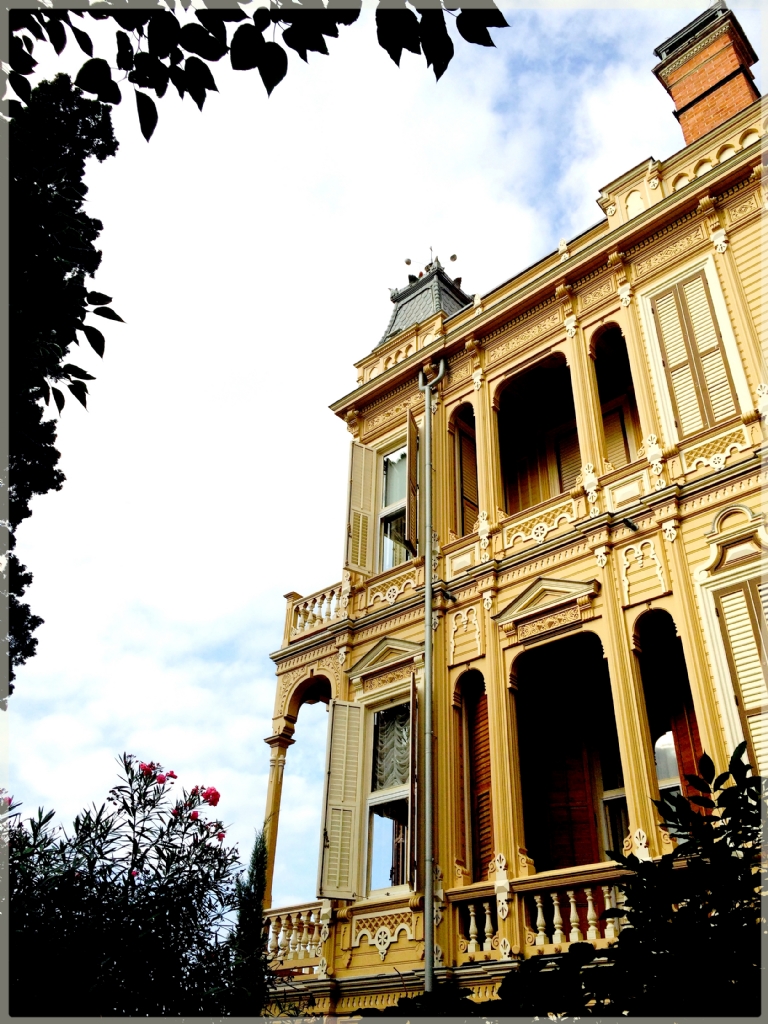 istanbul bienali b�y�kada