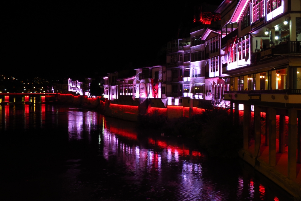 amasya-gece