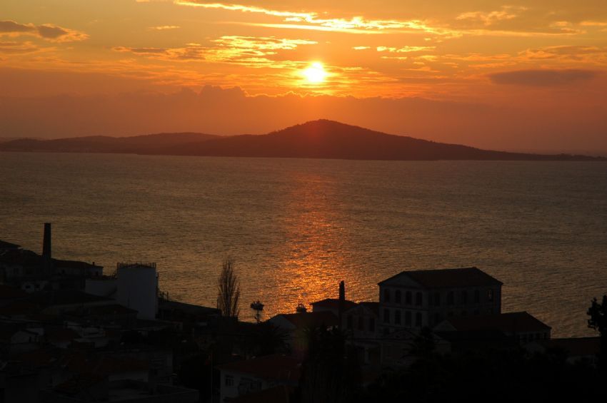 AYVALIK CENNET TEPES