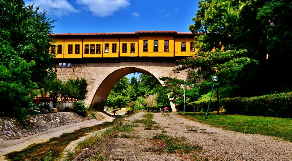 Irgand� K�pr�s� 