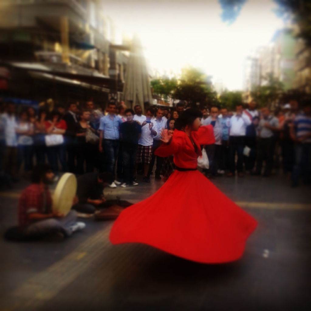 k�z�layda hayat var