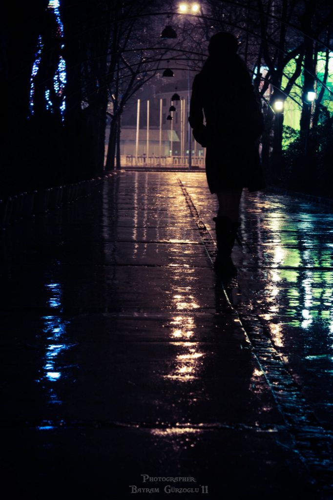 Glgem bile beni terk etmiken