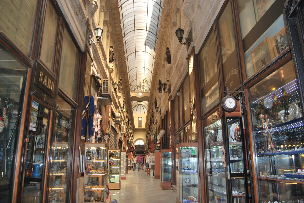 galatasaray pasaj girii