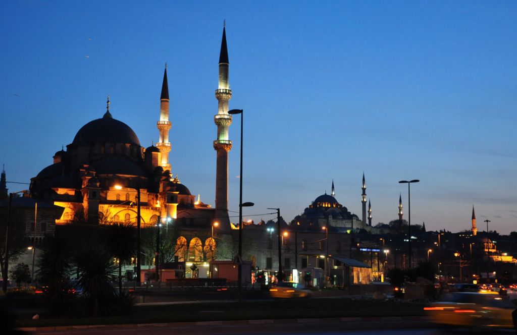 Yeni camii