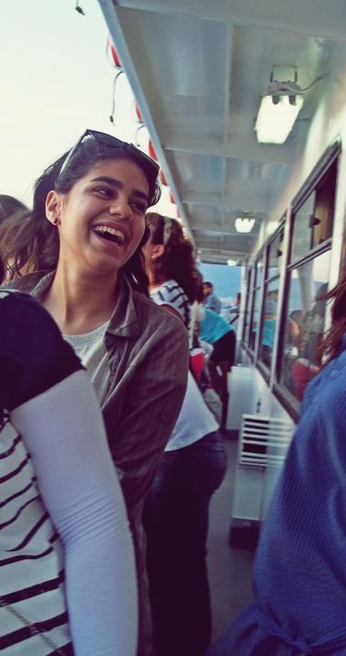 Bir anlk glmsemede gizlidir bazen hayat :)