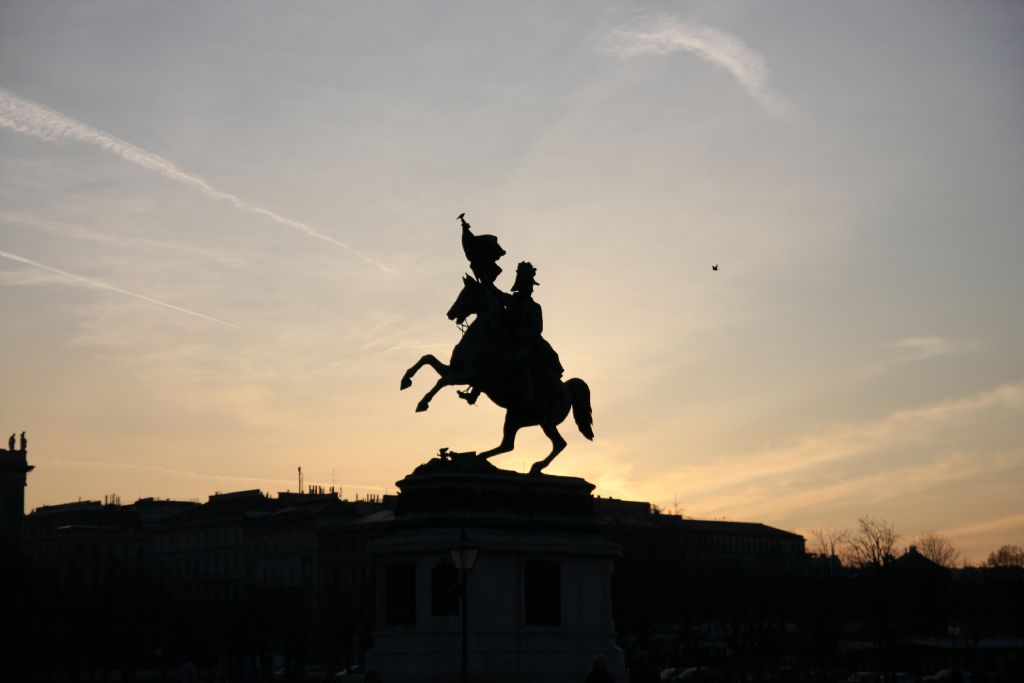 Erzherzog Karl-Heldenplatz