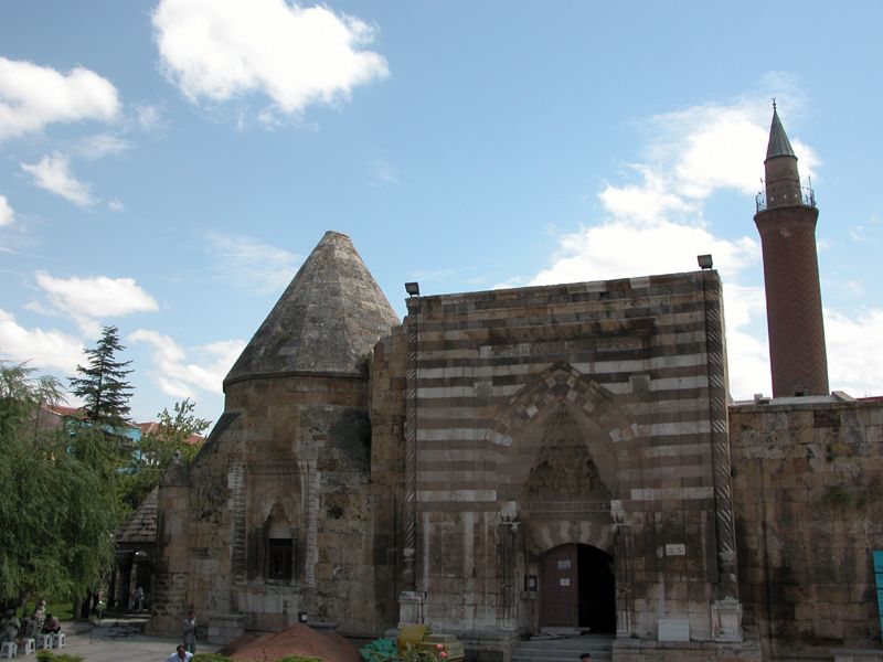 Caca Bey Camii