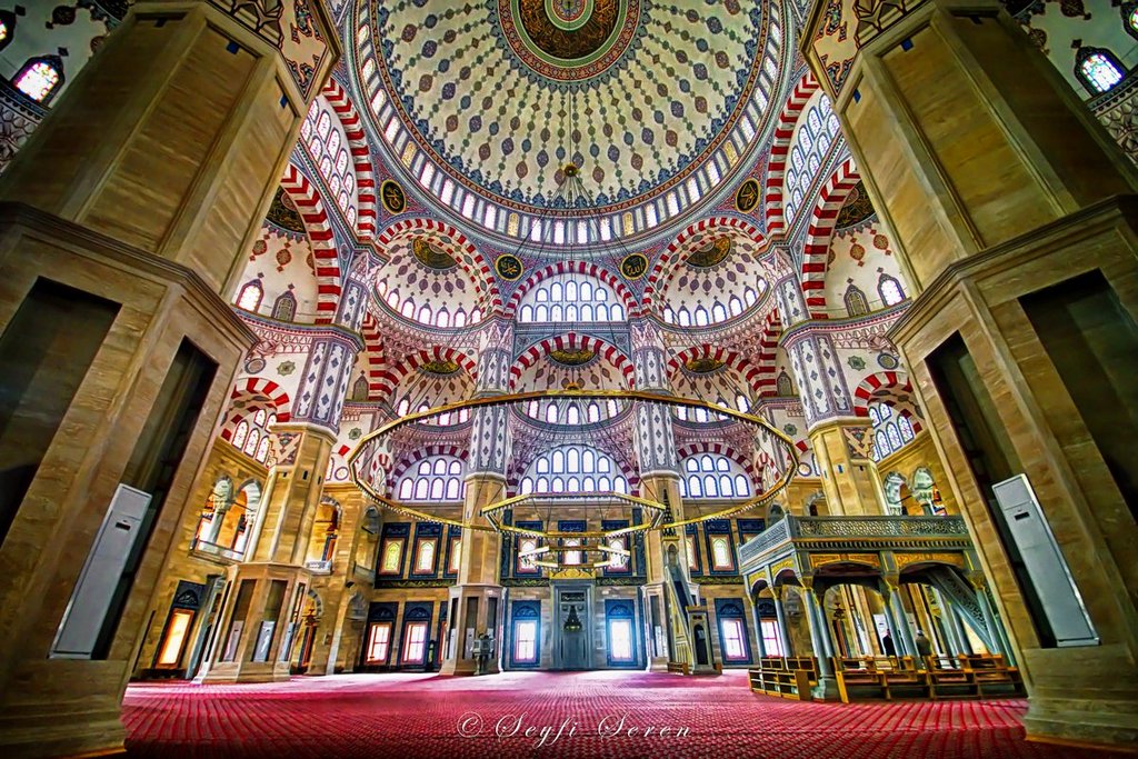 Adana Sabanc Merkez Camii  