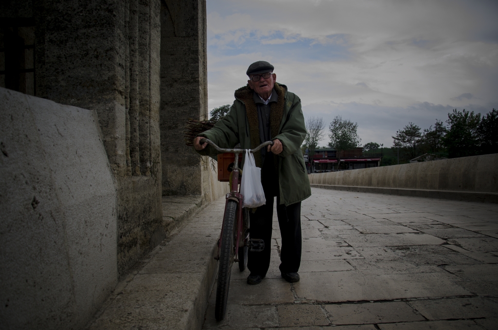 B�S�KLETL� DEDE !