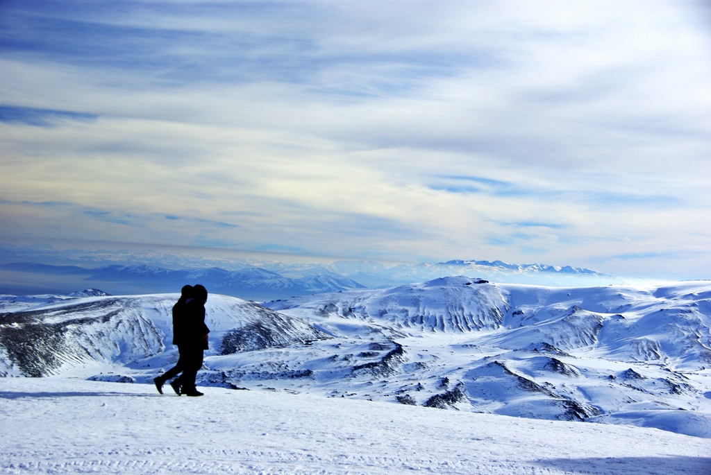Ykseklerde sevgi yry