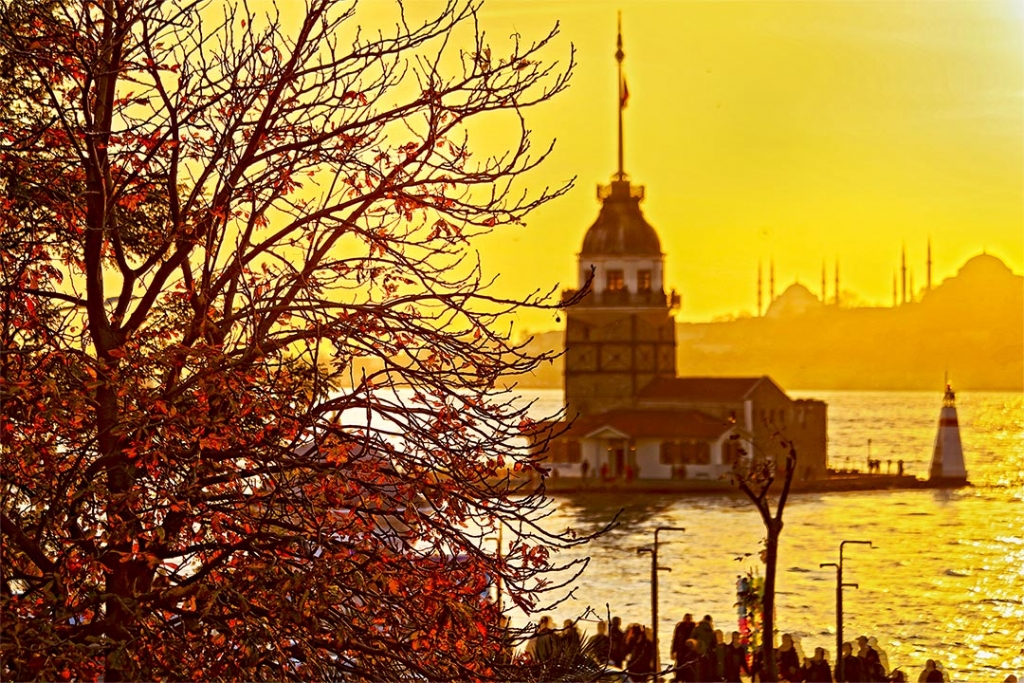  Istanbul'da bir akam aral