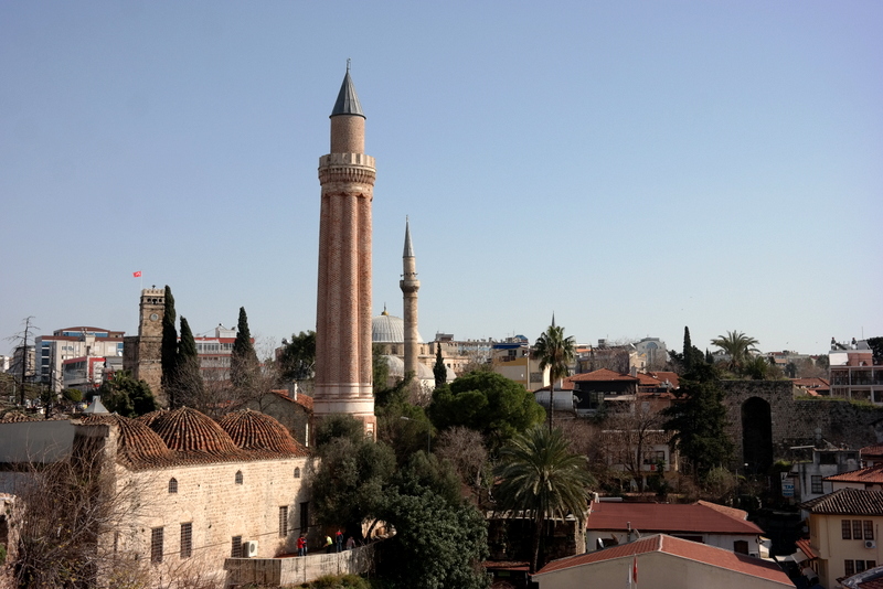 Yivli minare