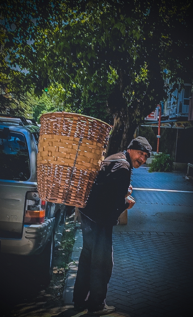 �htiyar Hamal