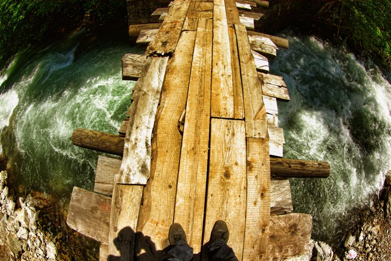 Kim bu kprden gemek ister?