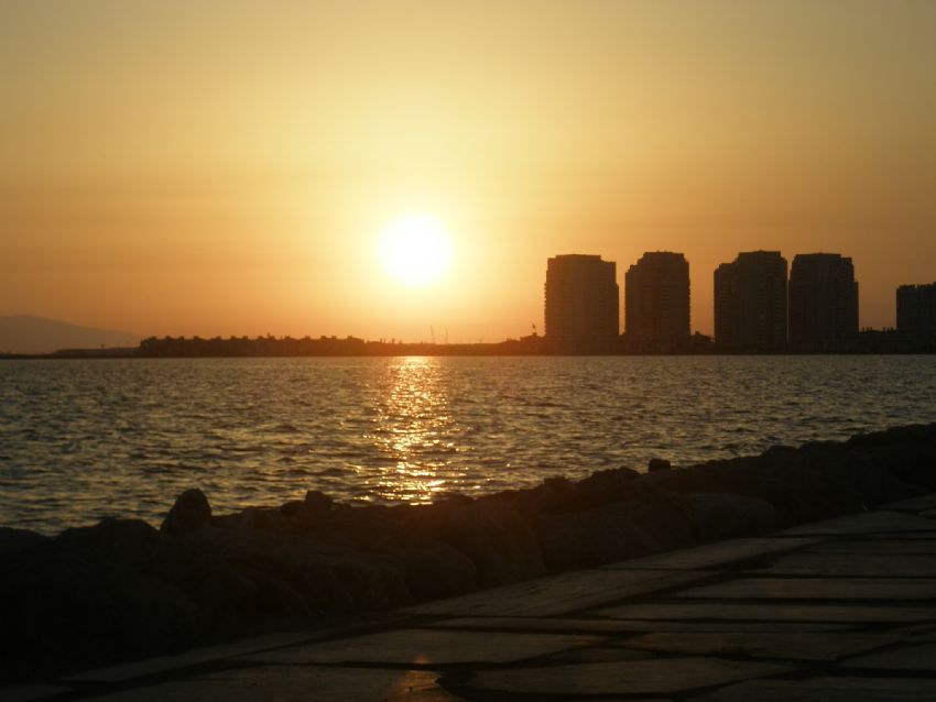 Bostanl�'da g�n bat�m�