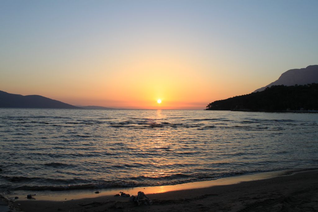 G�ne� Bat���.. Akyaka..