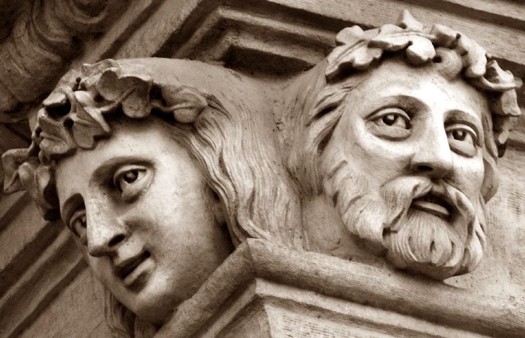 �stiklal'i seyrediyorum