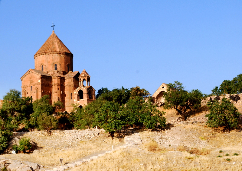 Akdamar adas� ve kilise