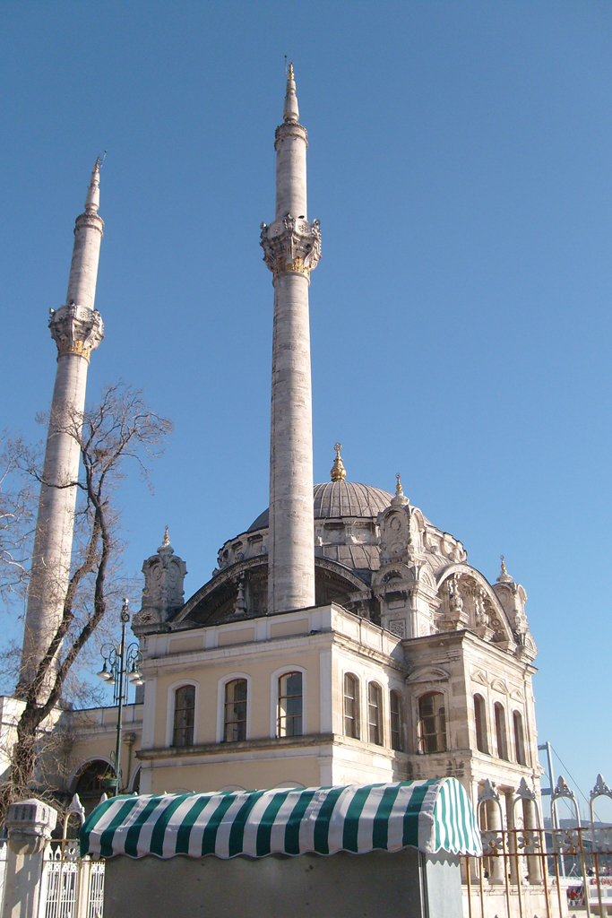 Byk Mecidiye Camii