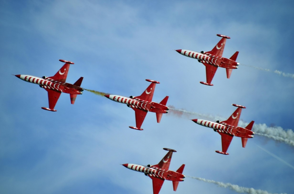 Antalyadan Y�ld�zlar Ge�ti