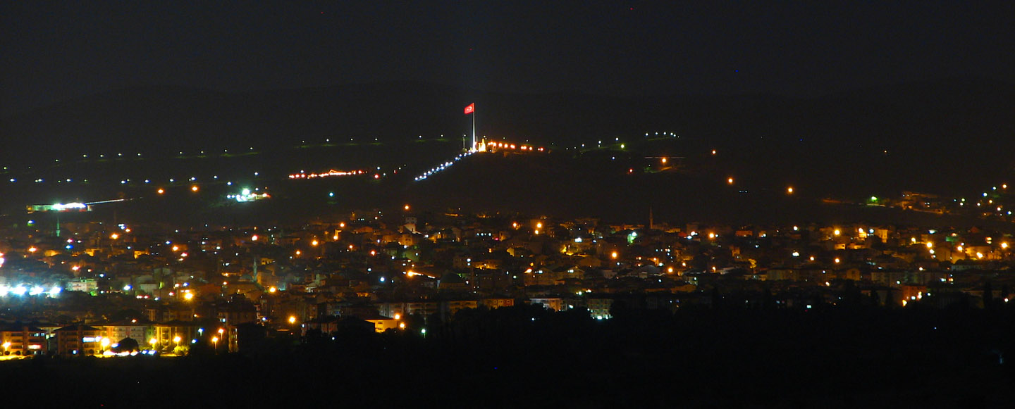 Geceleyin �ehr-i Bal�kesir