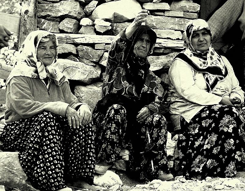 Zaman Bir �pliktir Y�r�k Kirmeninde.2