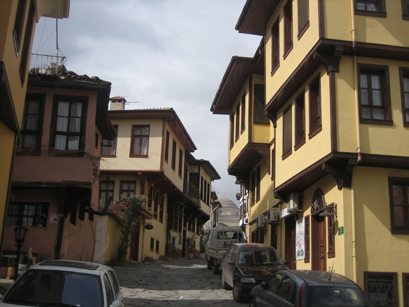 BURSA TAR�H KOKUYOR