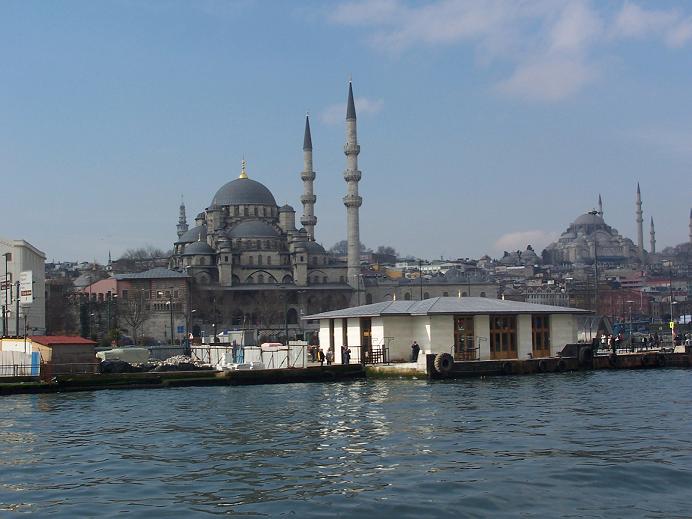 eminn  iskeleden .....