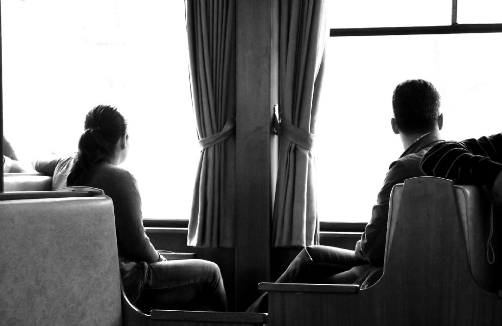 Ayn� Hayatlarda Ayr� Kalpler