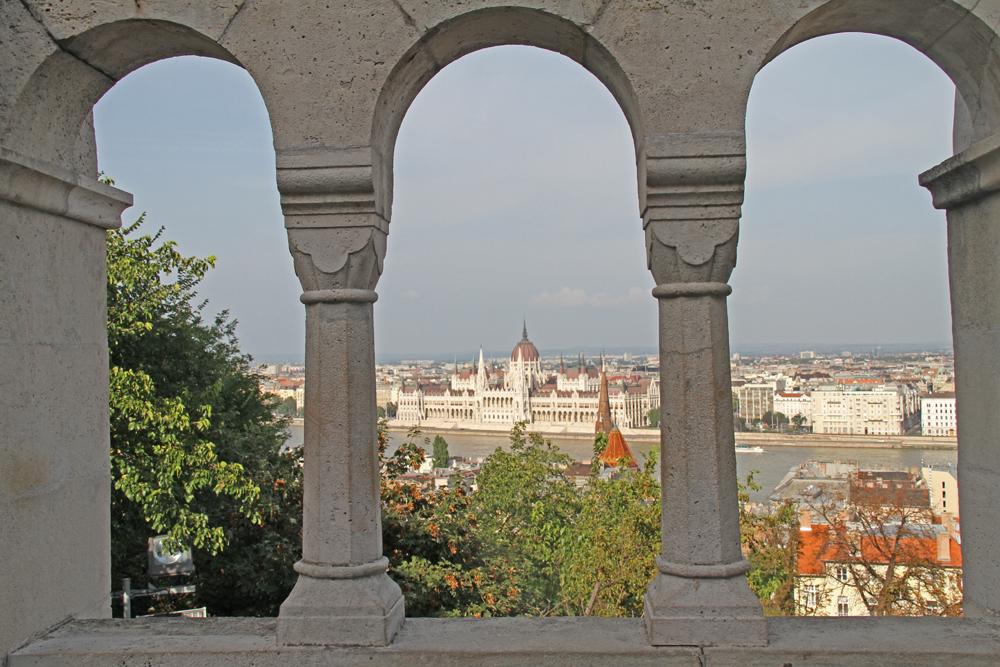 budapete(macaristan parlementosu)