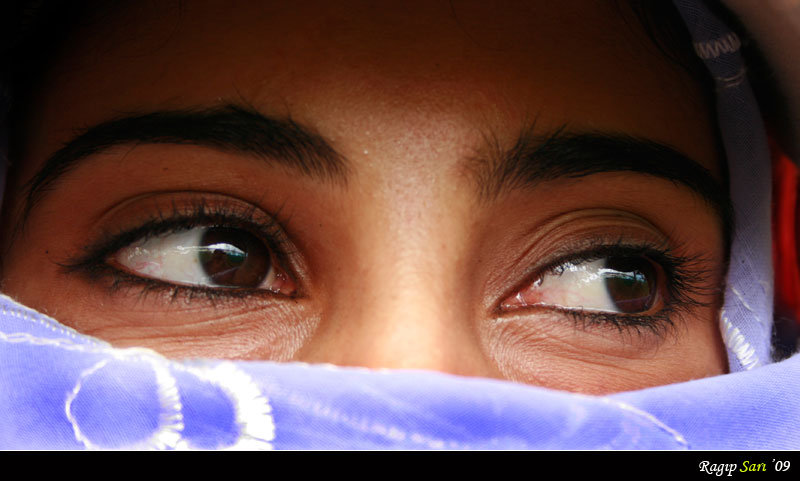 senin o gzlerin varya