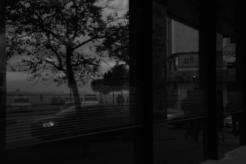 Alsancak tan soyut bir kesit