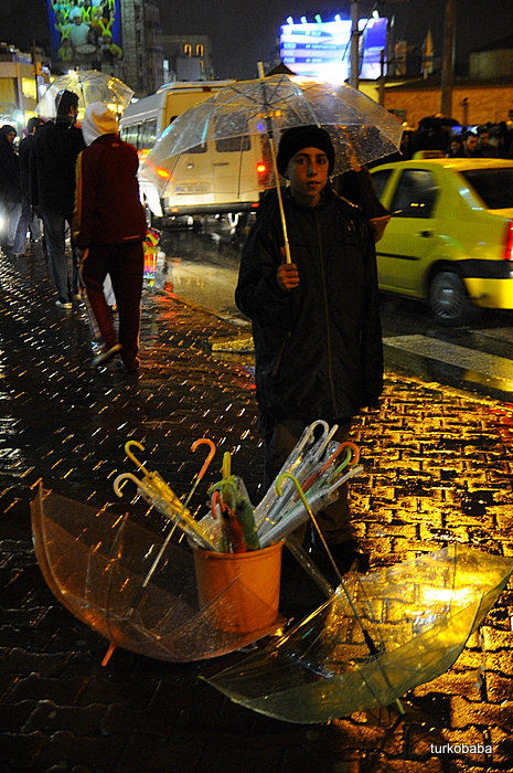 Taksim'de yamur frsat...