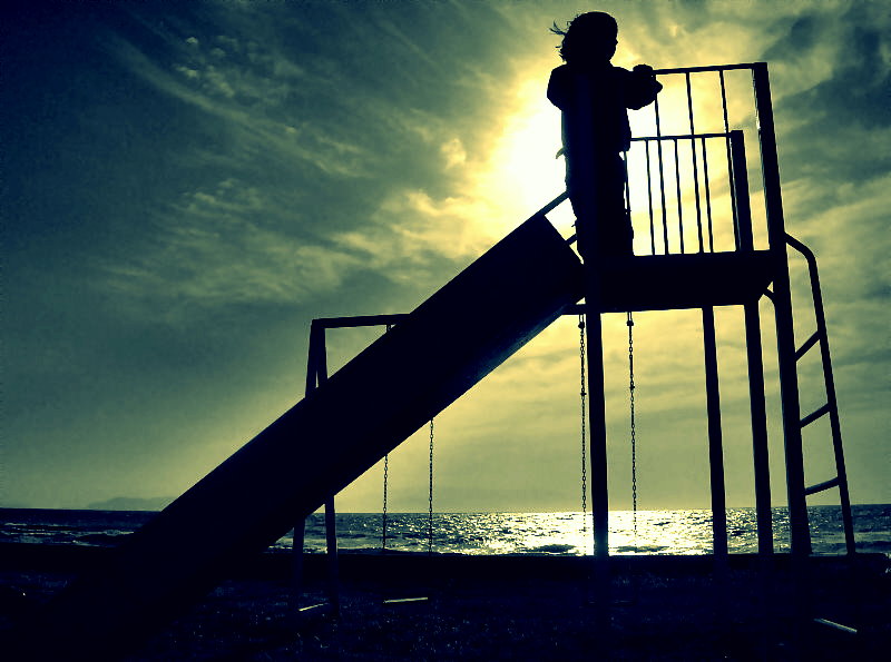 parkta tek ba��na