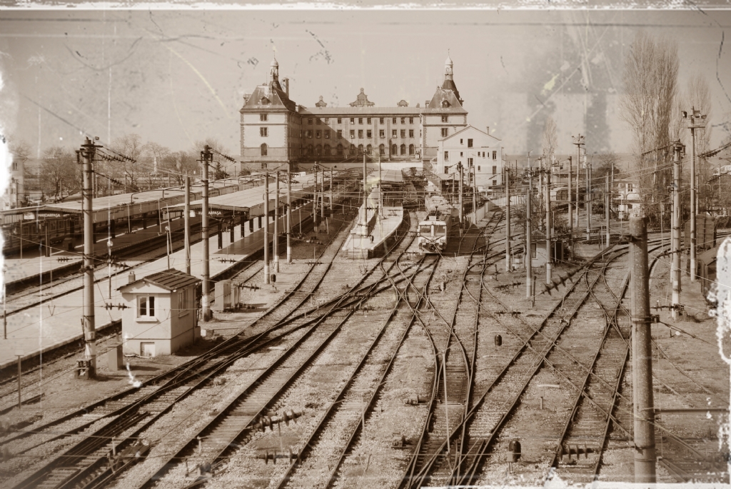 otel olmadan son kez bakal�m.