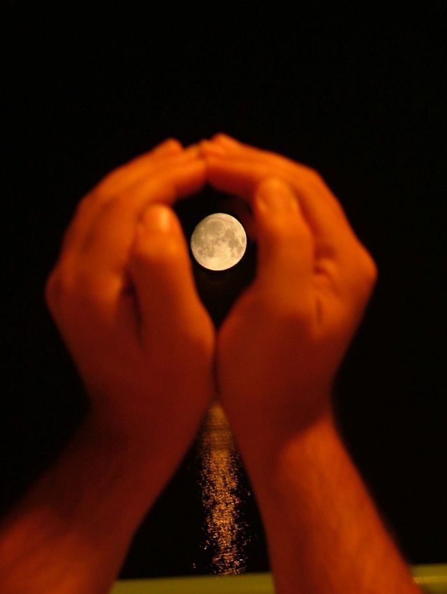 avuçlarımdasın