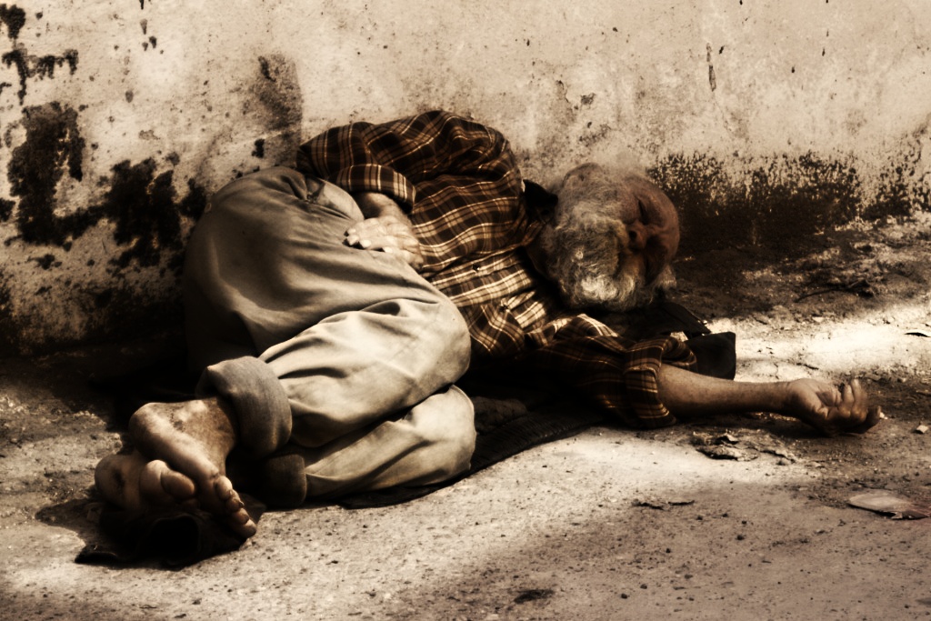 YALANMAK BU OLMAMALI...