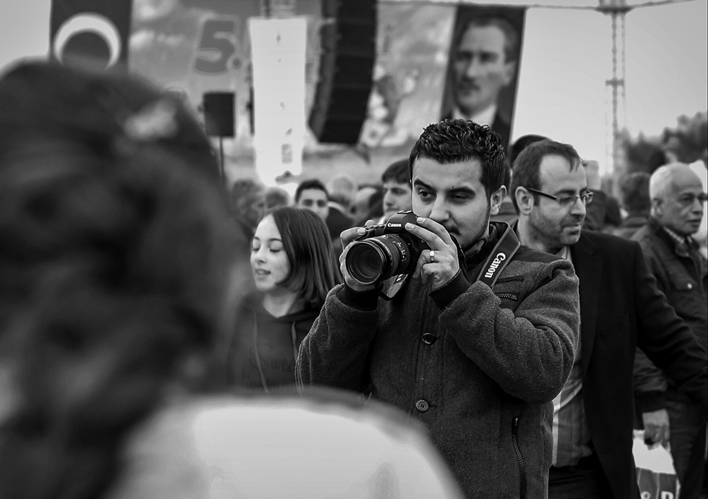 Foto�raf�� G�z�yle