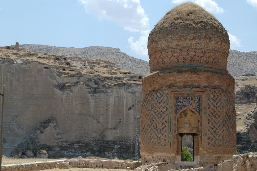 hasankeyf Zeynelabidin trbesi