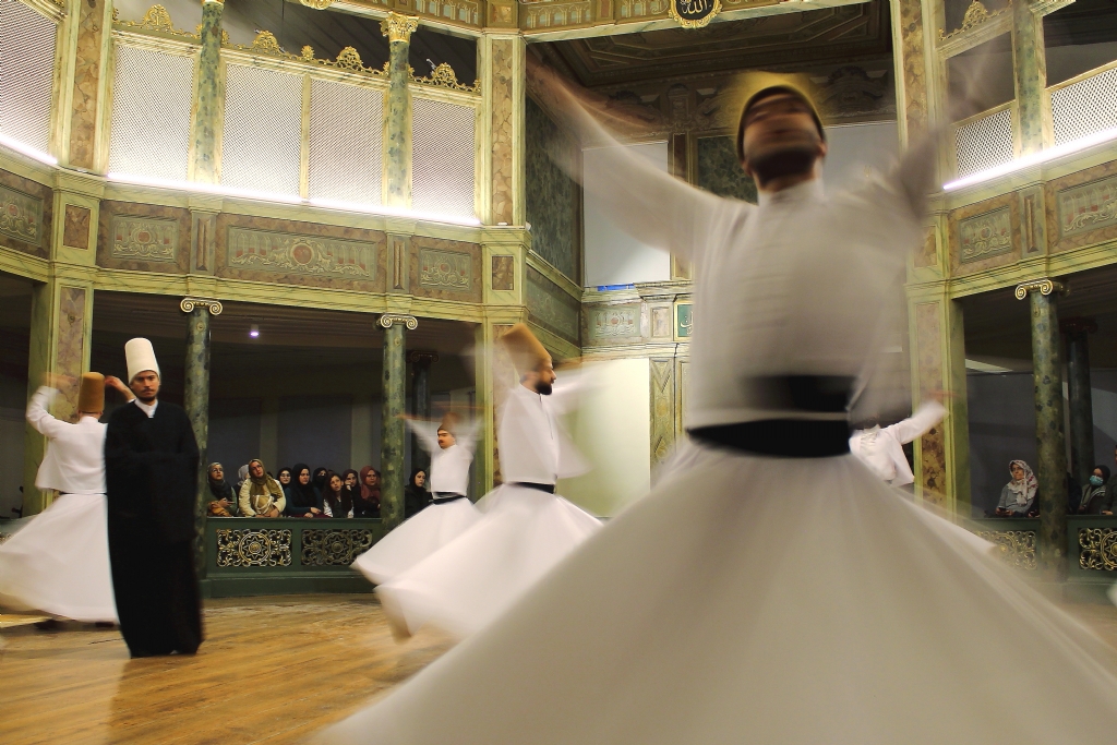 GALATA MEVLEV�HANES�-42