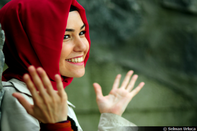 Biir kii �����  a� g�zlerini ve s�rpriiz :)