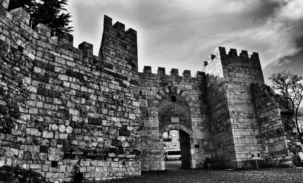 Saltanat kap�s� 2